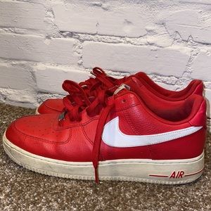 Men’s Nike Air Force 1 Size 9.5